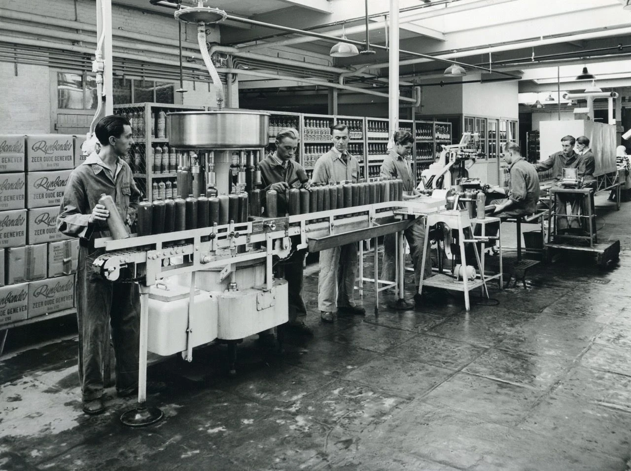 Ouderwetse Rynbende productie lijn